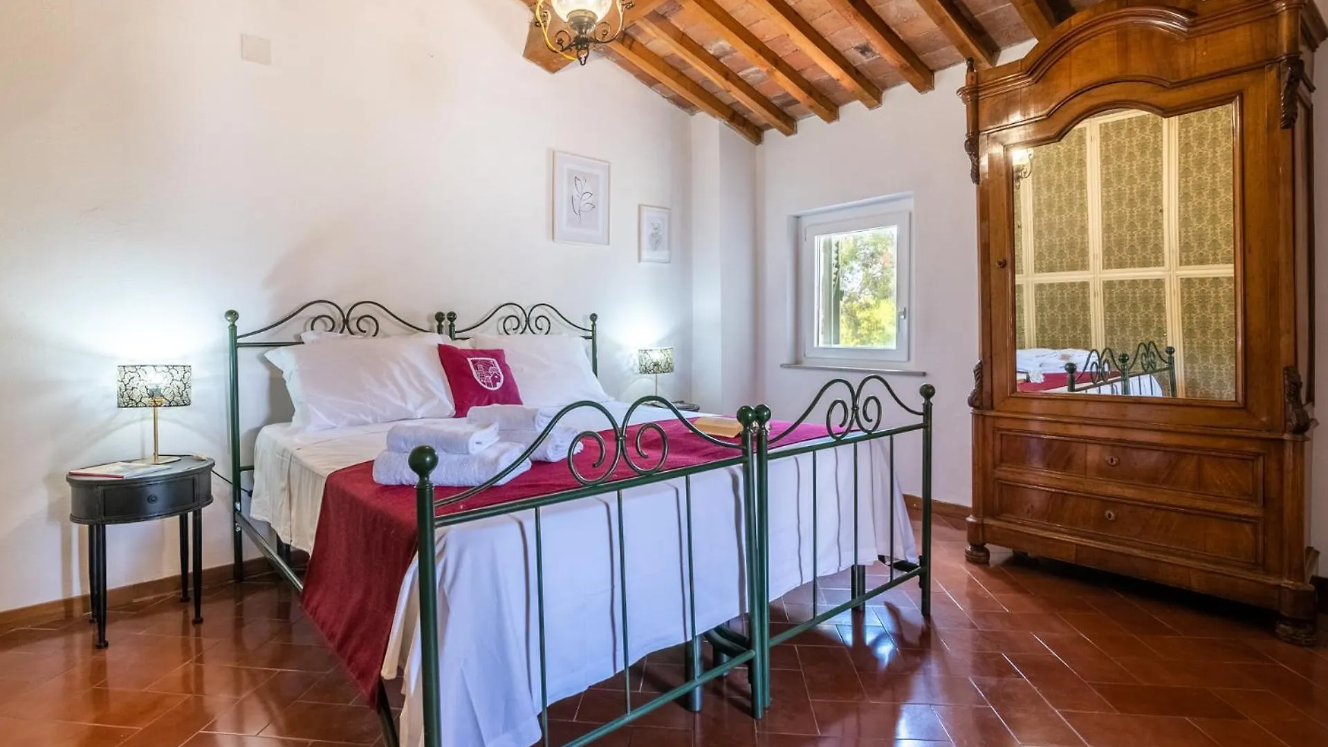 Lh - The Rose Apartment - Tower View Italia