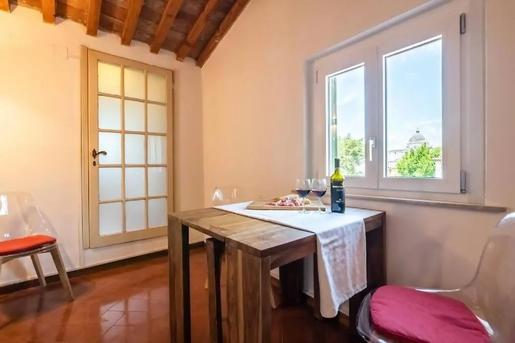 Lh - The Rose Apartment - Tower View  Pisa